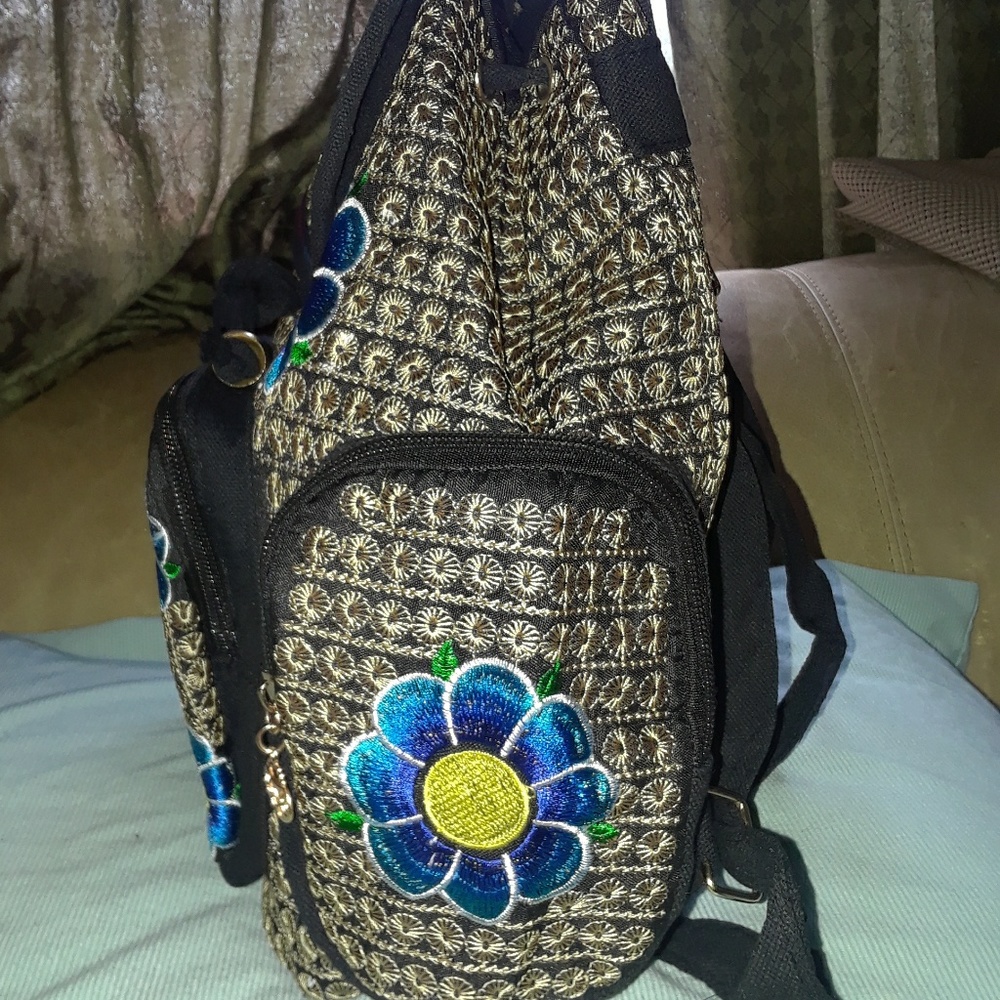 Backpack - Picture 3 of 3